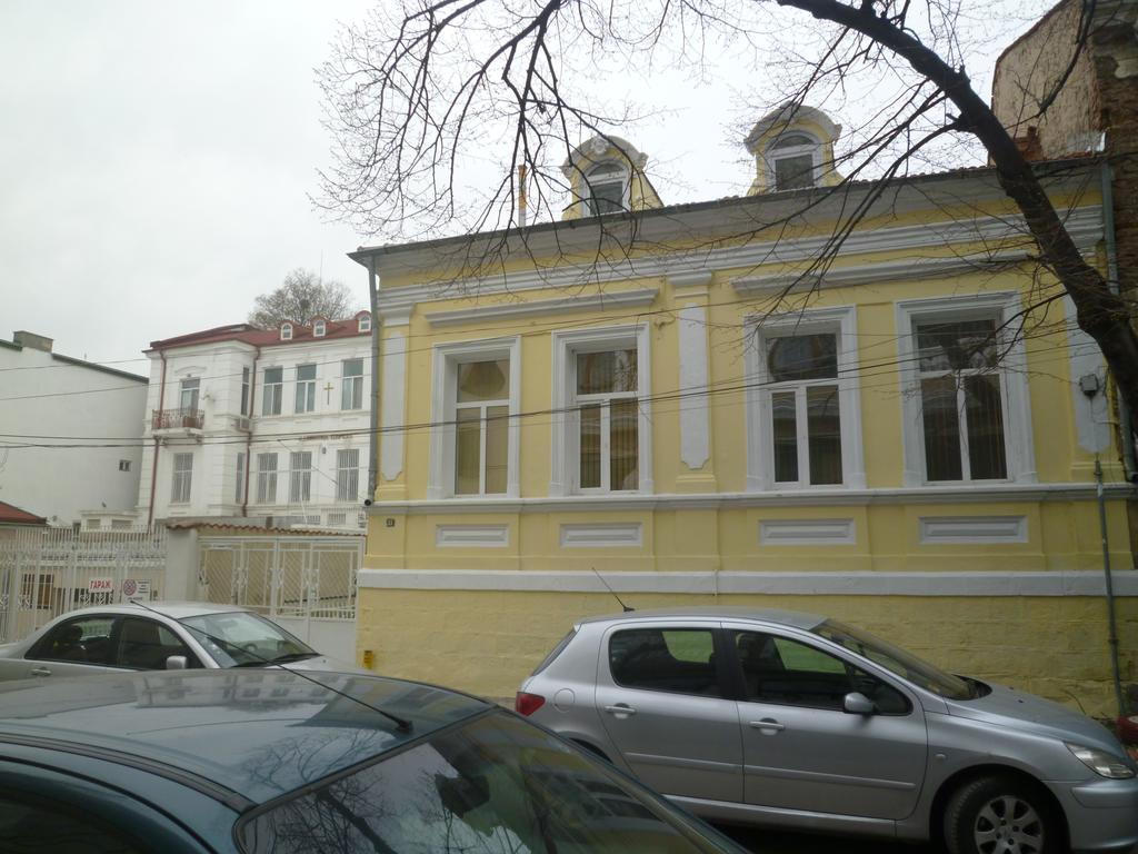 Hostel Rayska Yabalka Varna Exterior photo