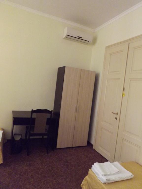 Hostel Rayska Yabalka Varna Room photo